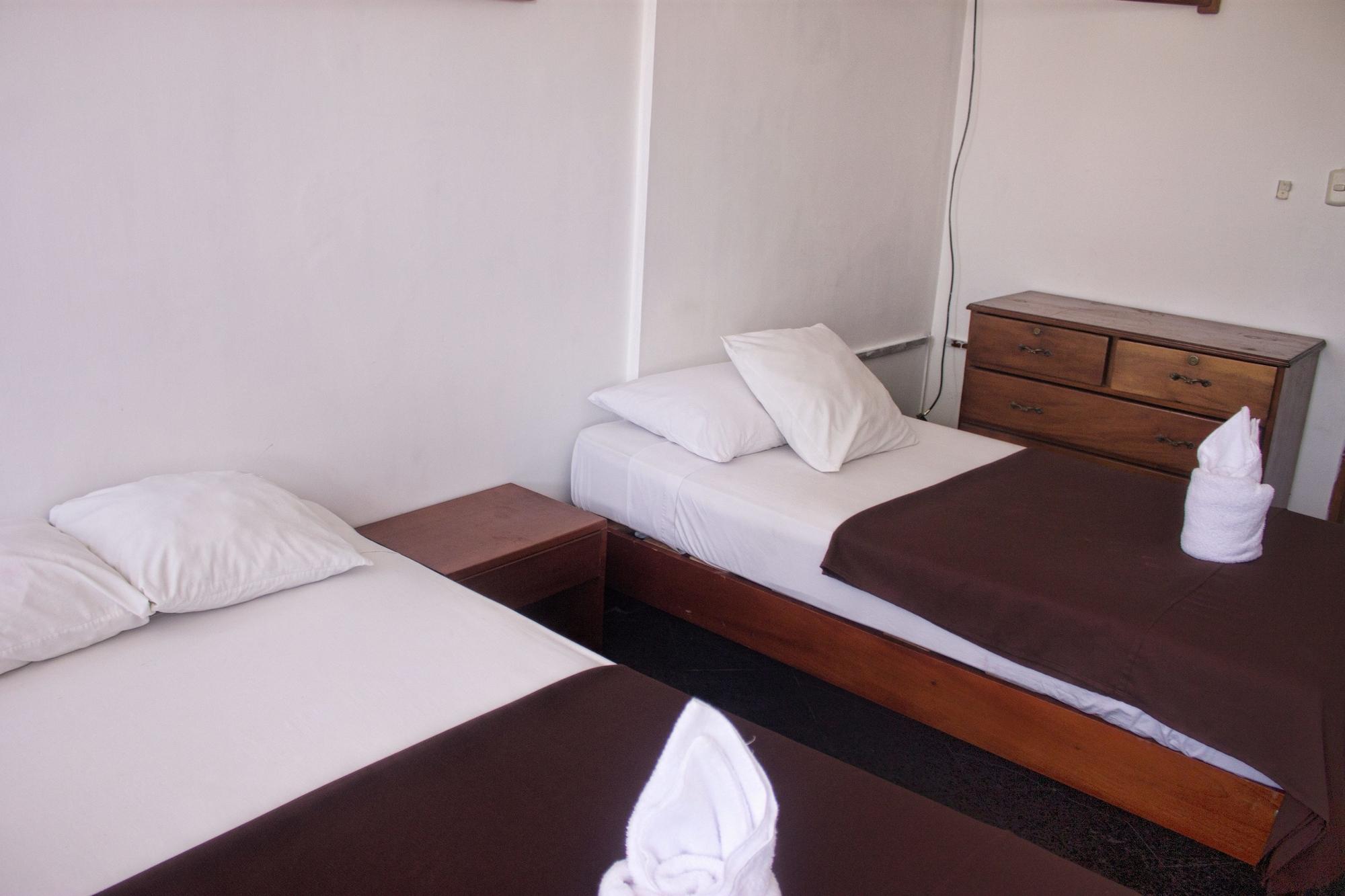 Amazon Hotel Икитос Экстерьер фото